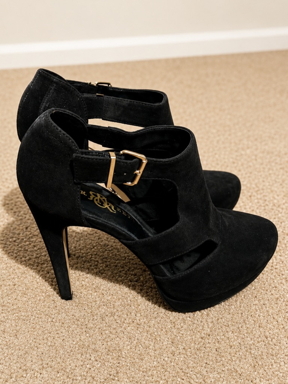 🖤 Rock & Republic Black High Heels 🖤